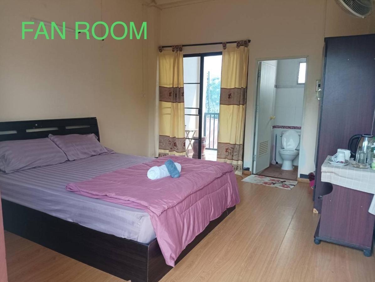 Kanlaya House Or Kanda House Mae Hong Son Exterior photo